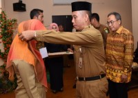 Bupati Amril Ingatkan Aparat Pemerintah Desa, Teliti Dalam Menerbitkan SKT