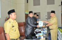 Bupati Sergai Sampaikan Nota Pengantar LKPJ Tahun 2016