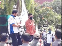 KC FSPMI - KSPI Gelar Aksi Demo Di Kantor DPRD Pelalawan, Tuntut Cabut Omnibus Law UU Cipta Kerja