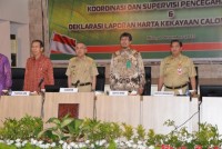 STIE Indragiri Wisuda 233 Mahasiswa