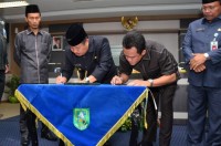 Bupati Bengkalis Amril Mukminin Menugaskan 31 Pejabat Melalui Surat Perintah Untuk Menduduki Jabatan