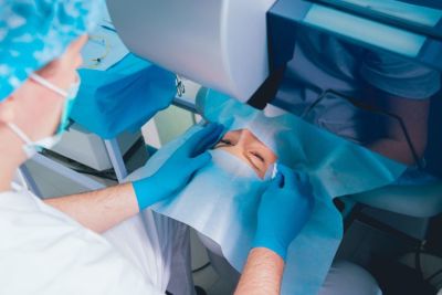 Operasi LASIK, Prosedur, Manfaat, dan Hal yang Perlu Diketahui