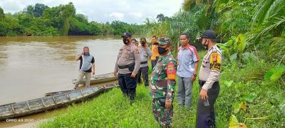 Tim Gabungan TNI POLRI BPBD Rohul Lakukan Pencarian,Anak Hanyut Saat Berenang